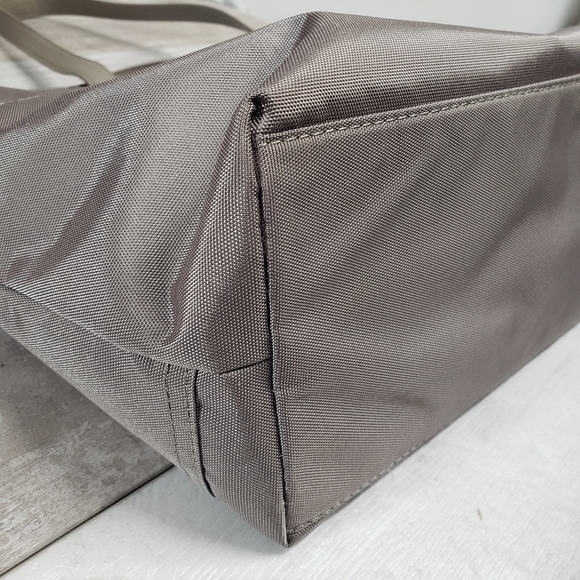 Travelpro Pathways 2.0 Ladies Nylon Tote Duffle Weekend Bag - Picture 14 of 16